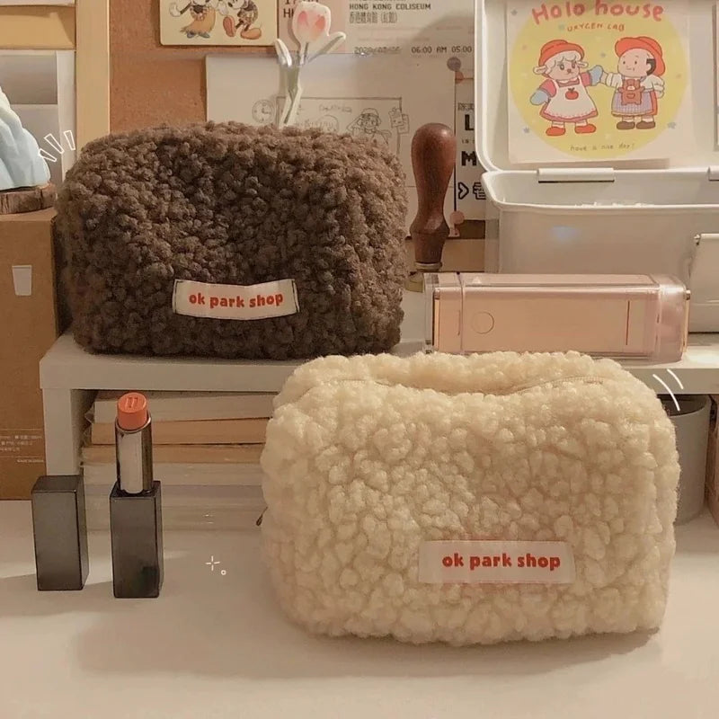 Plush Lamb Hair Cosmetic Bag - Large Capacity Organizer