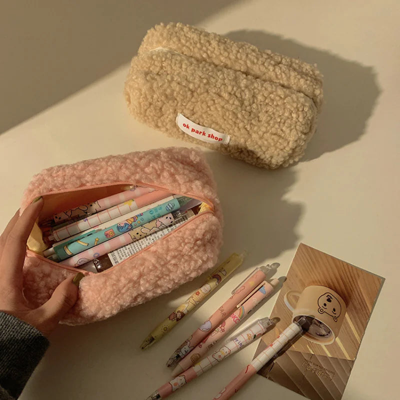 Plush Lamb Hair Cosmetic Bag - Large Capacity Organizer